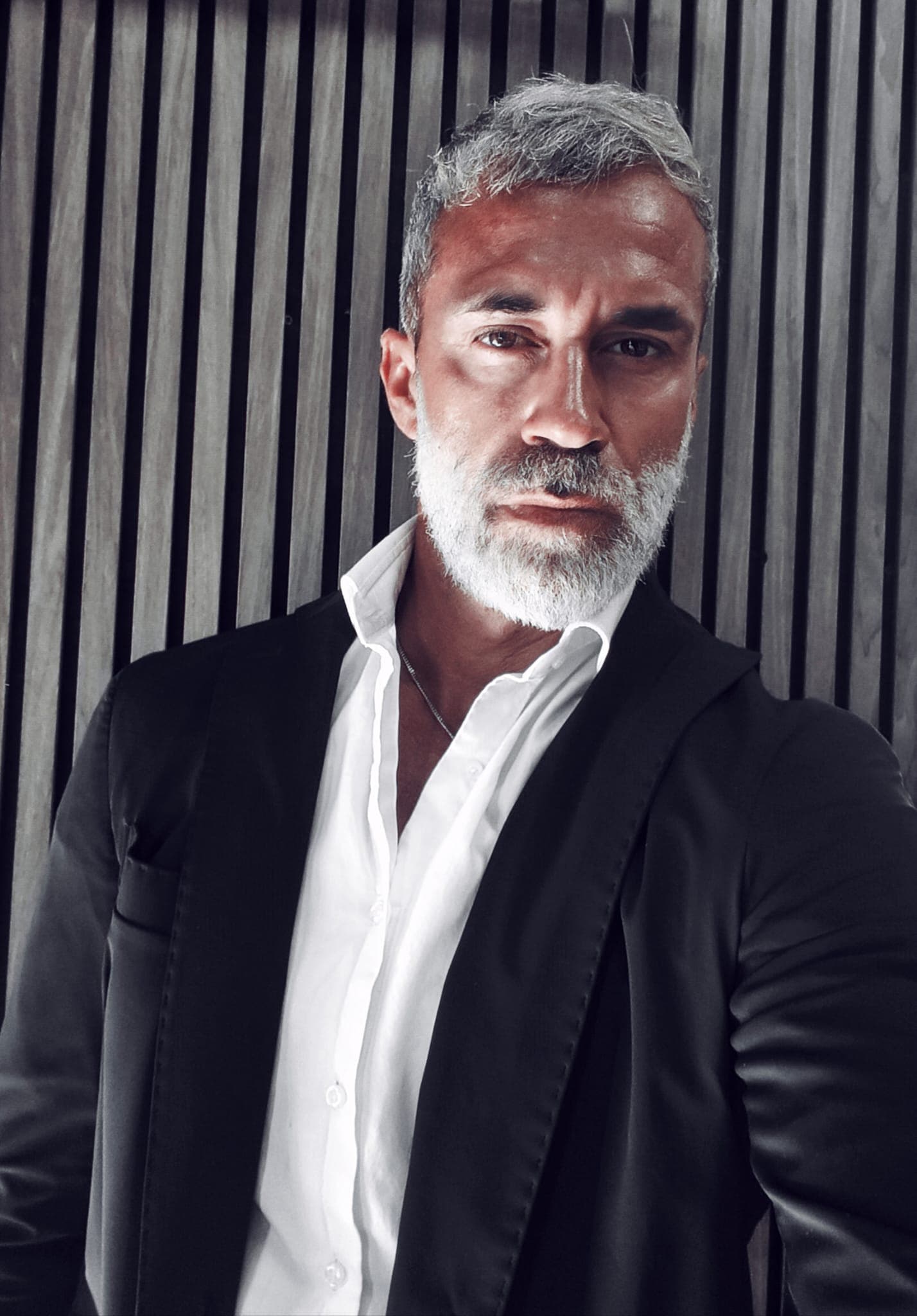 Sebastian, Founder & Creative Director di Sebastian Hair Team